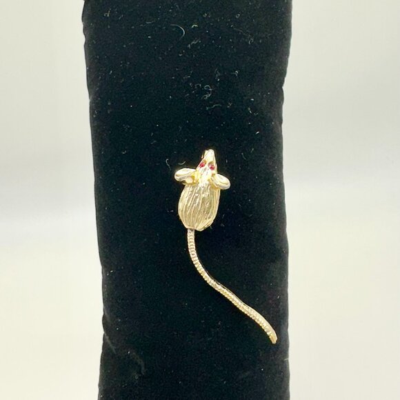 Vintage Gold Tone Mouse/Rat with Moving Tail, Red Rhinestone Eyes Pin Brooch - Picture 2 of 3